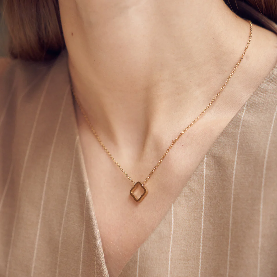 Fiona Necklace - Image 2