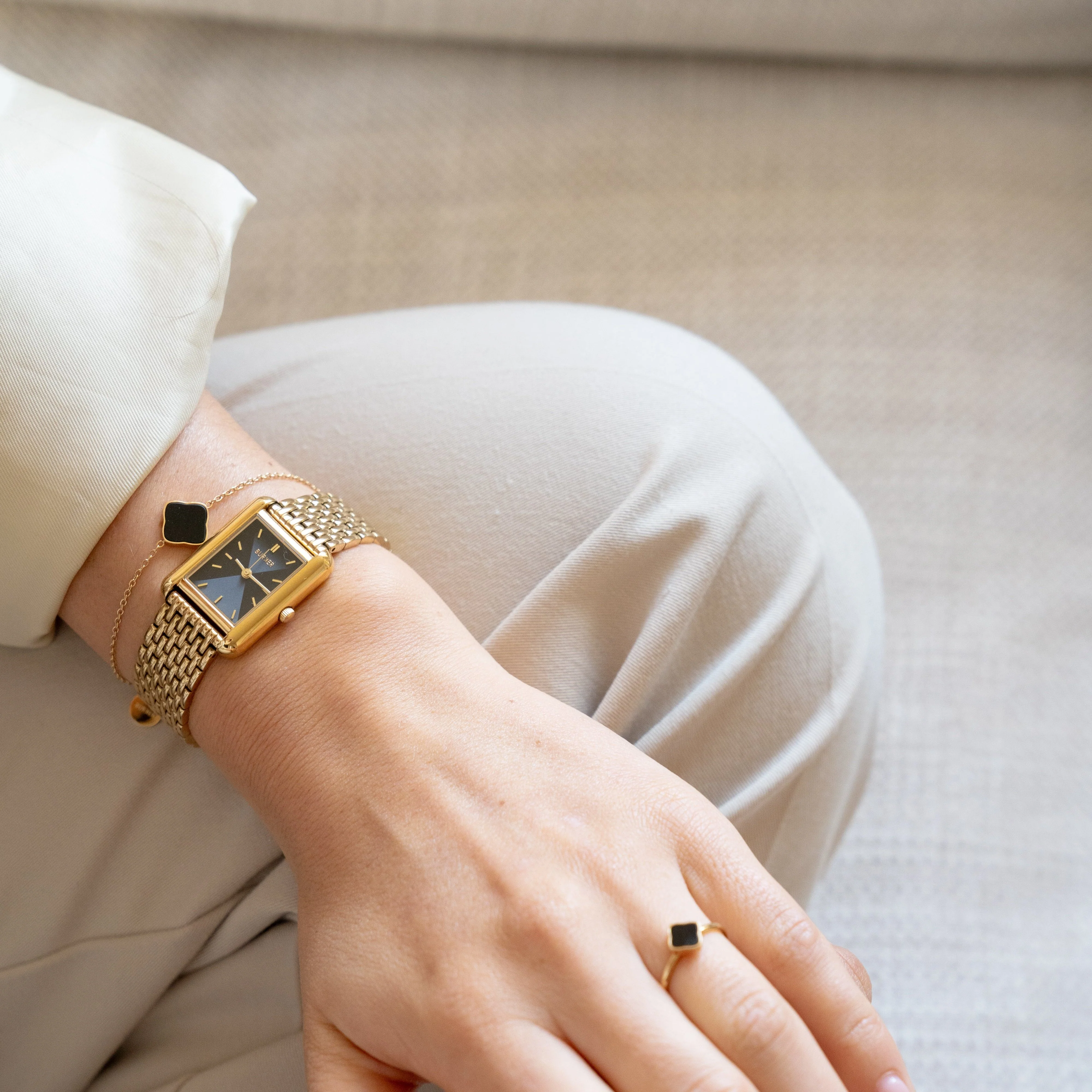 Flora Gold Black Bracelet - Image 3