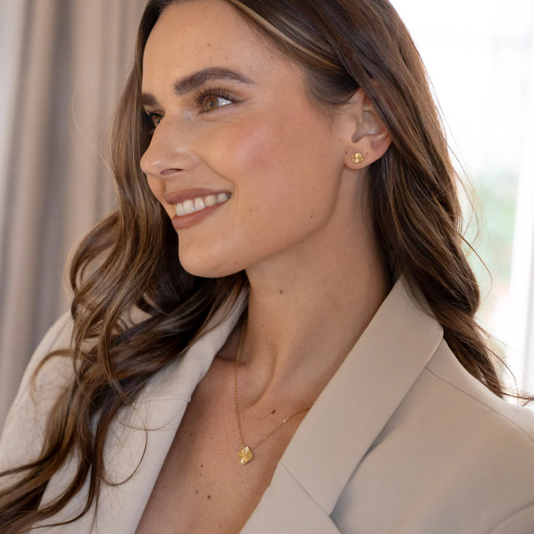 Flora Gold Necklace - Image 4