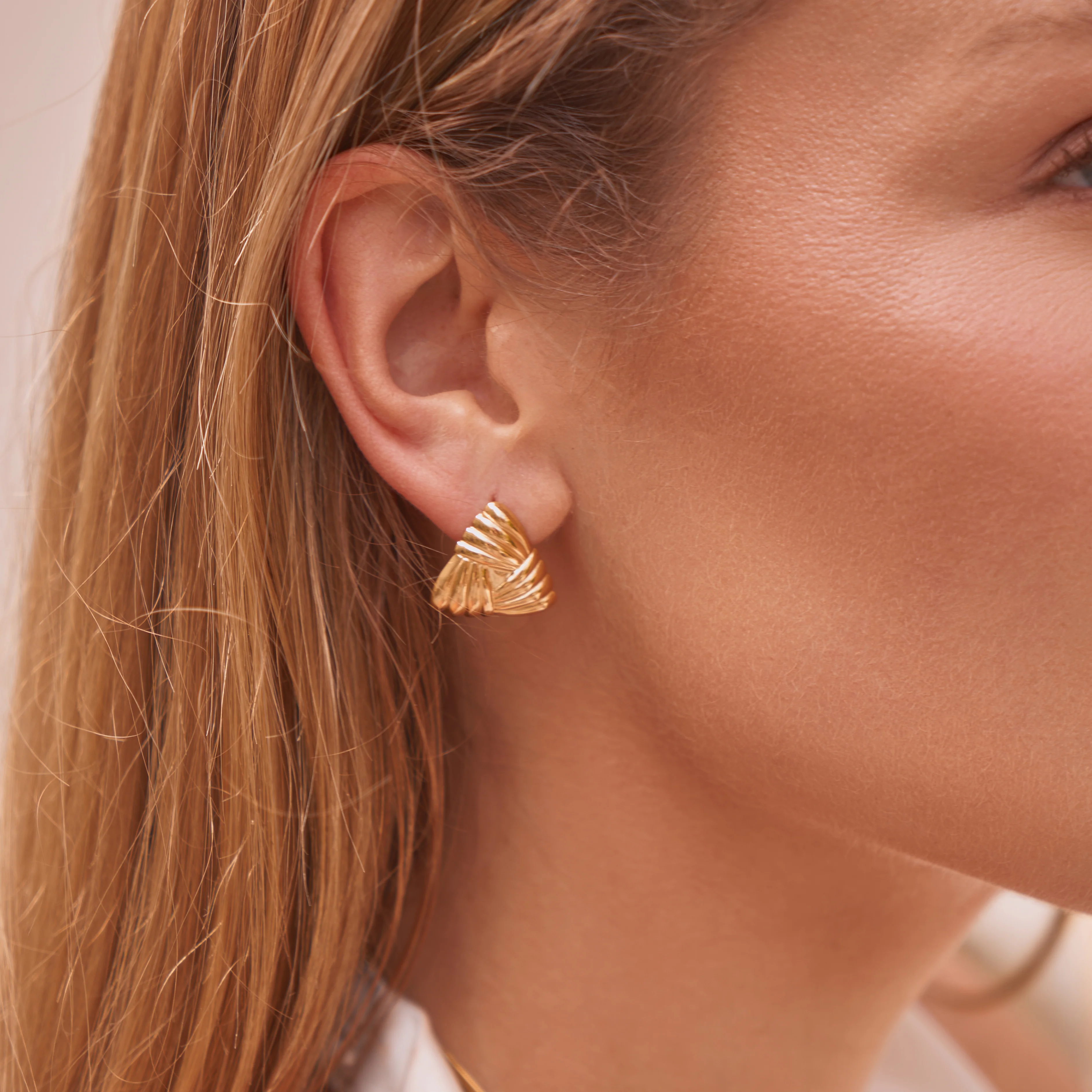 Lisa Earrings - Image 3